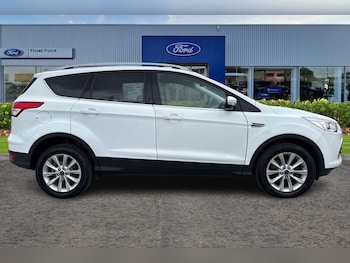 Used Ford Kuga 2015 for sale - 75621043: Photo