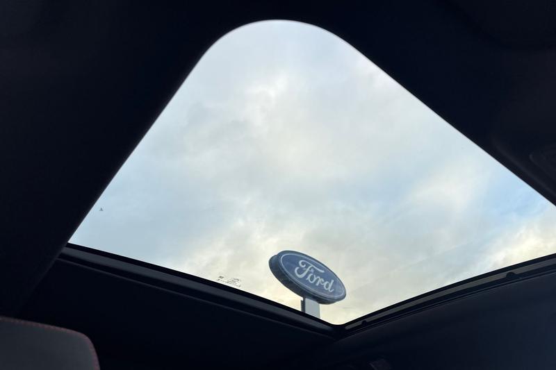 Used Ford Kuga 2025 for sale - 77672608: Photo 27