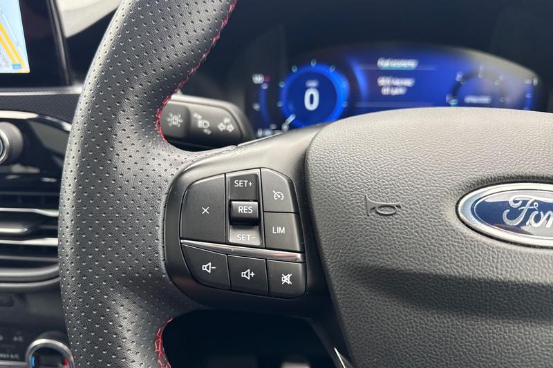 Used Ford Kuga 2022 for sale - 76131537: Photo 27