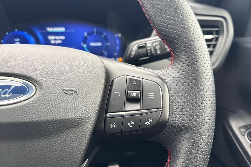Used Ford Kuga 2022 for sale - 76131537: Photo 28