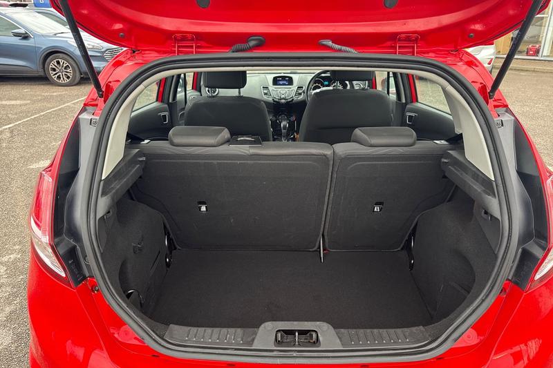 Used Ford Fiesta 2016 for sale - 76480525: Photo 21