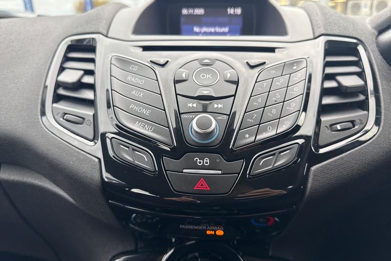 Used Ford Fiesta 2016 for sale - 76480525: Photo 23