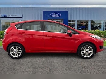 Used Ford Fiesta 2016 for sale - 76480525: Photo