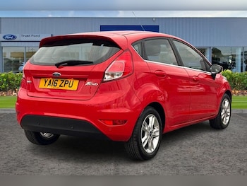 Used Ford Fiesta 2016 for sale - 76480525: Photo