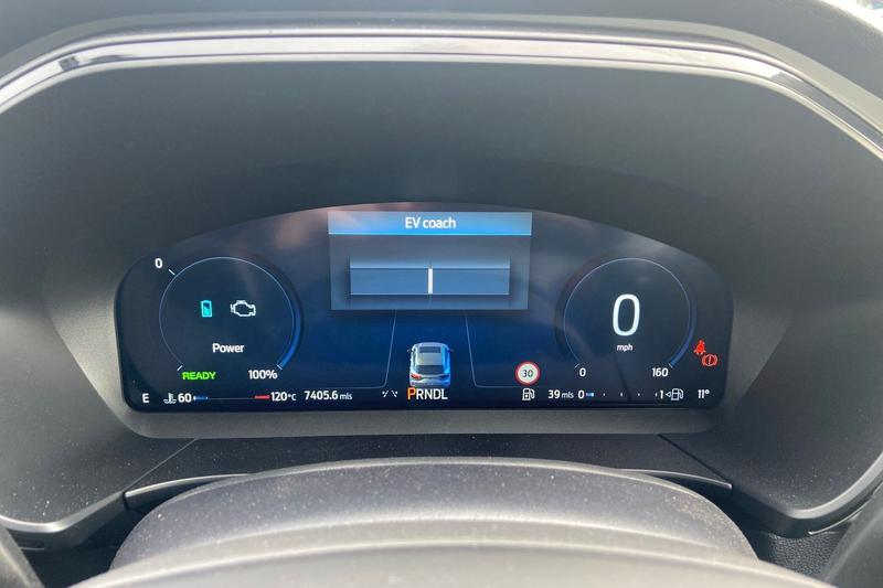 Used Ford Kuga 2025 for sale - 77989054: Photo 13