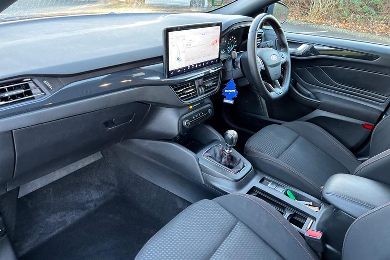 Used Ford Focus 2023 for sale - 78048937: Photo 18