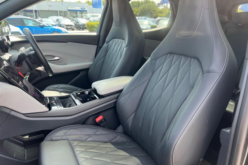 Used Ford Explorer 2024 for sale - 76722791: Photo 19