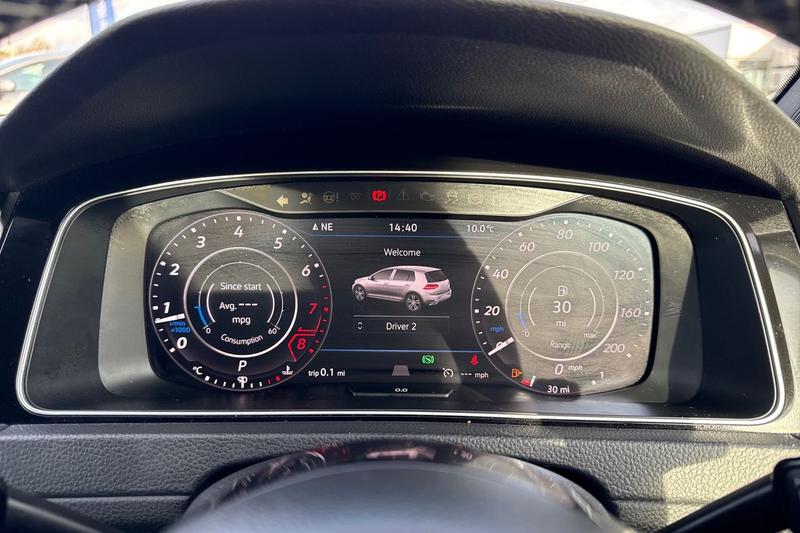 Used Volkswagen Golf 2018 for sale - 76405239: Photo 13