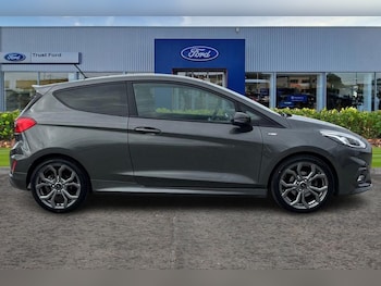 Used Ford Fiesta 2018 for sale - 75655905: Photo