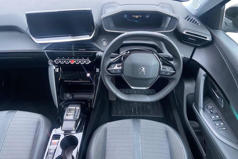 Used Peugeot 2008 2022 for sale - 77025906: Photo 11