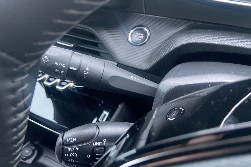 Used Peugeot 2008 2022 for sale - 77025906: Photo 14