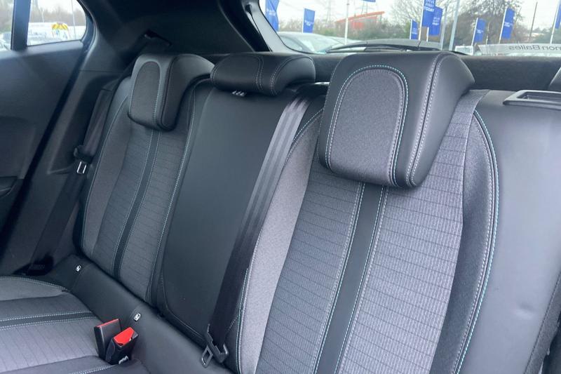 Used Peugeot 2008 2022 for sale - 77025906: Photo 20