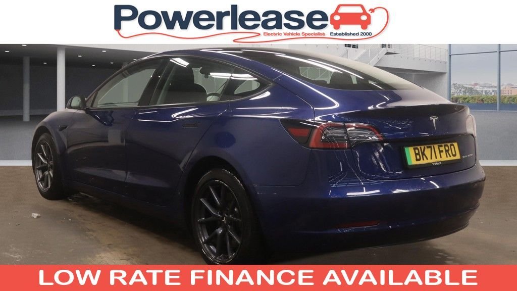 Used Tesla Model 3 2021 for sale - 76724507: Photo 2