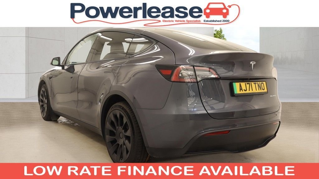 Used Tesla Model Y 2022 for sale - 78069139: Photo 2