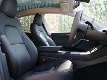 Used Tesla Model Y 2023 for sale - 75068230: Photo