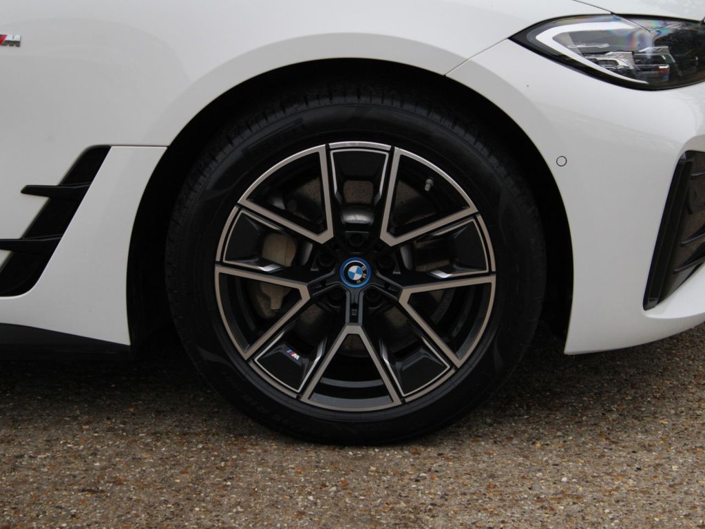 Used BMW i4 2022 for sale - 76582327: Photo 36