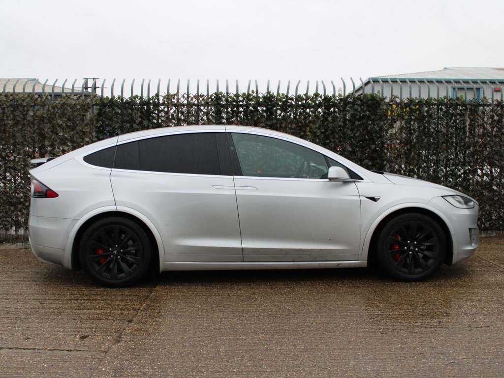 Used Tesla Model X 2017 for sale - 77275867: Photo 6