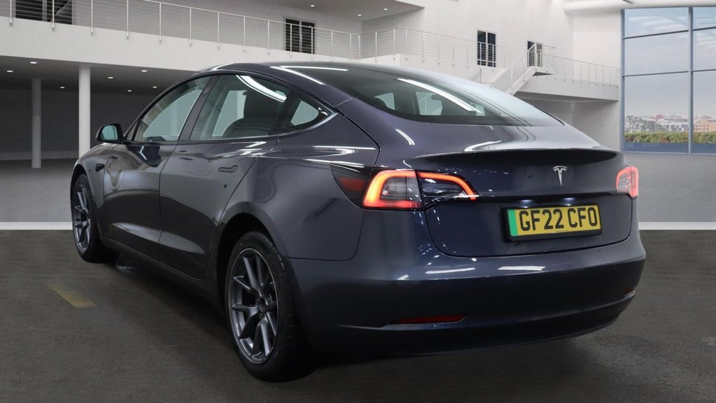 Used Tesla Model 3 2022 for sale - 76848171: Photo 2