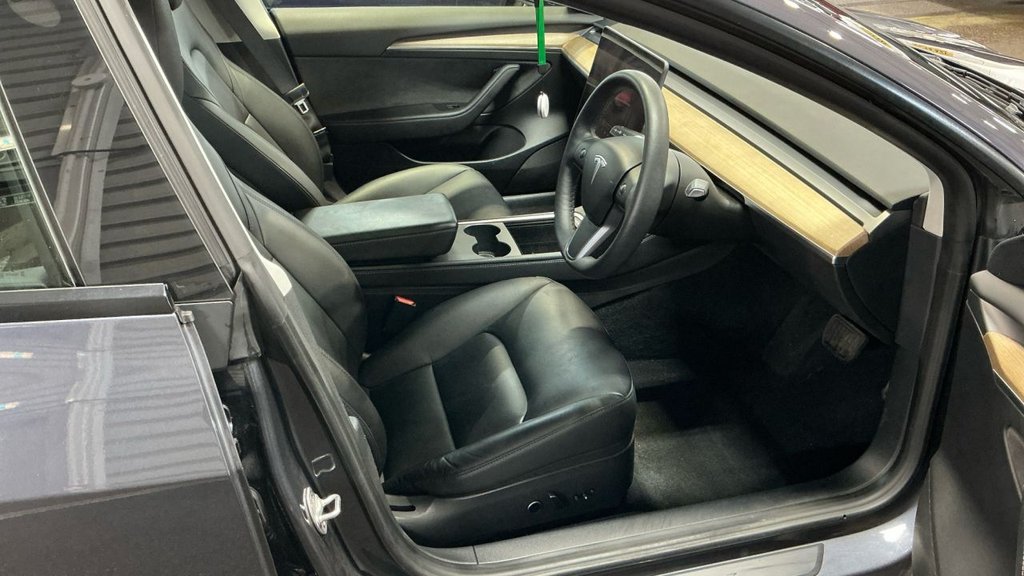 Used Tesla Model 3 2022 for sale - 76848171: Photo 4