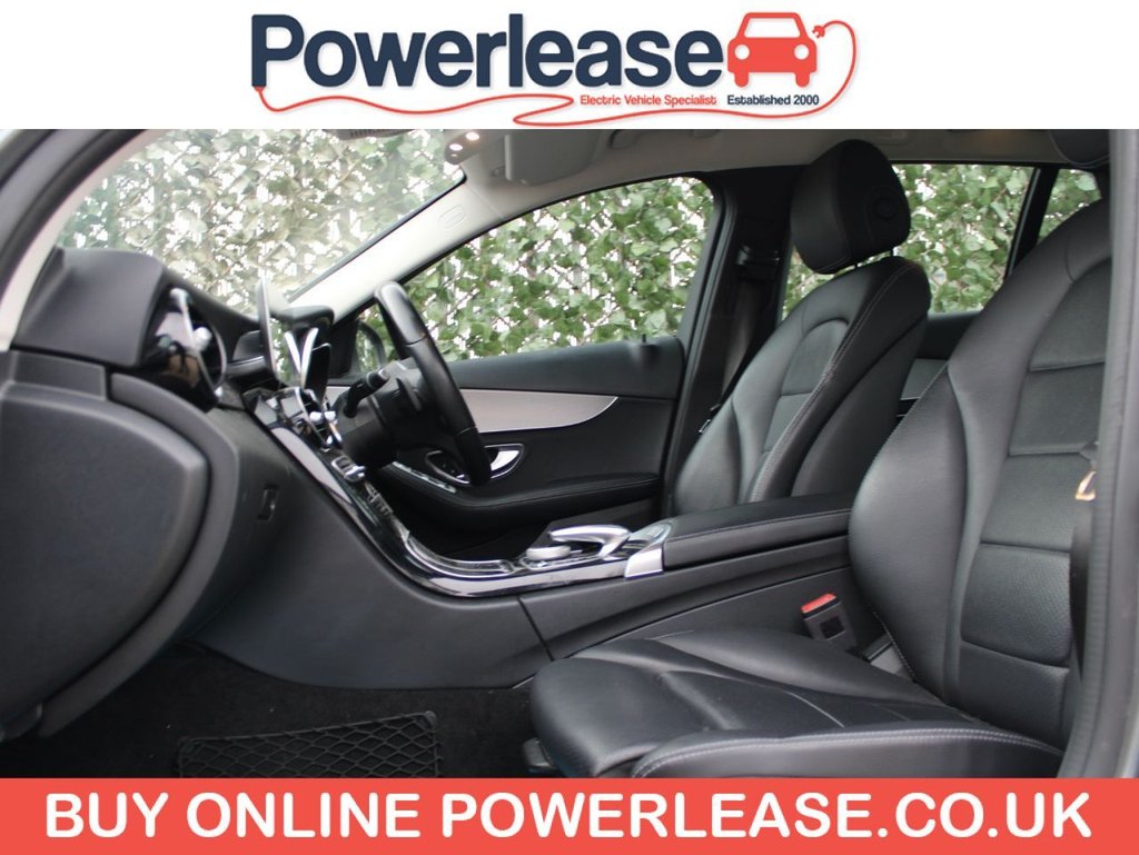 Used Mercedes-Benz C Class 2019 for sale - 76582222: Photo 3