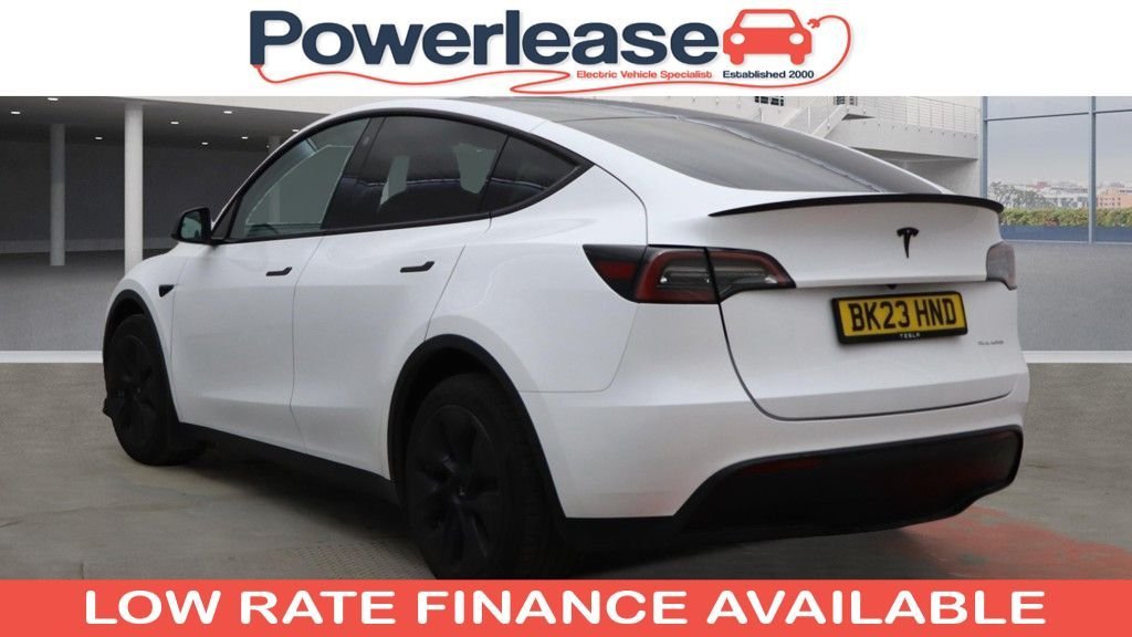 Used Tesla Model Y 2023 for sale - 76686551: Photo 2