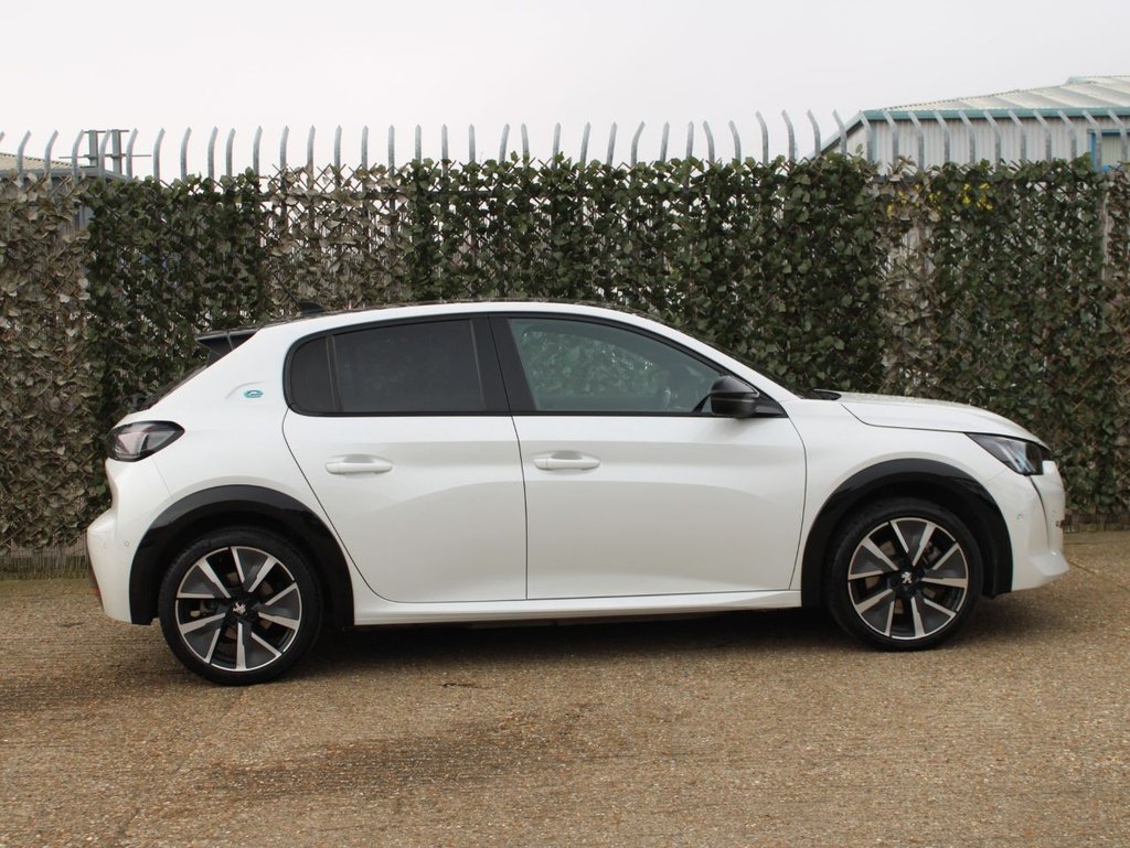 Used Peugeot 208 2022 for sale - 77967396: Photo 6