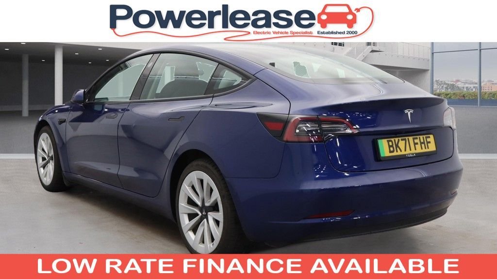 Used Tesla Model 3 2021 for sale - 76740772: Photo 2
