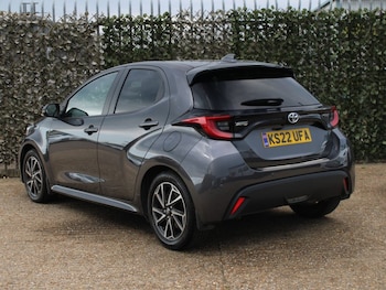 Used Toyota Yaris 2022 for sale - 78702709: Photo
