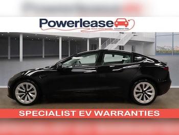 Used Tesla Model 3 2021 for sale - 77065000: Photo