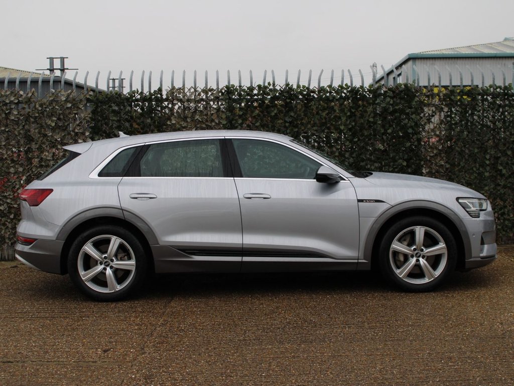 Used Audi e-tron 2021 for sale - 76581974: Photo 6