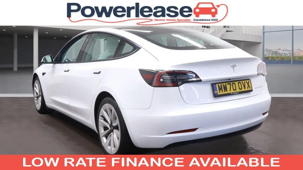 Used Tesla Model 3 2020 for sale - 76582431: Photo 2