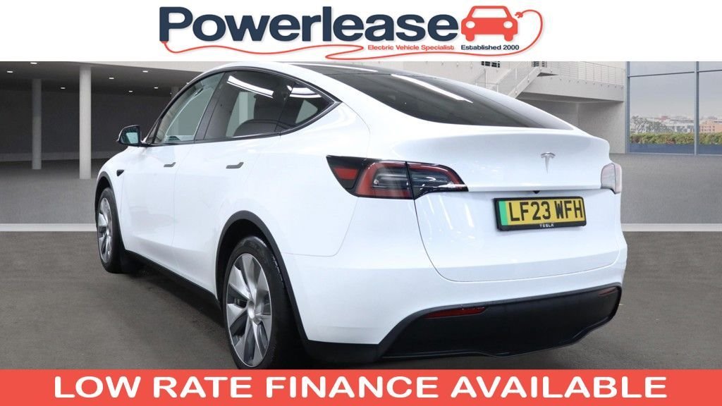 Used Tesla Model Y 2023 for sale - 76724481: Photo 2