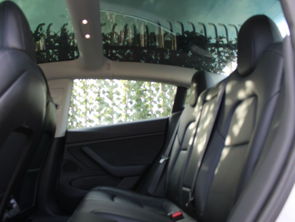 Used Tesla Model 3 2020 for sale - 77383937: Photo 11