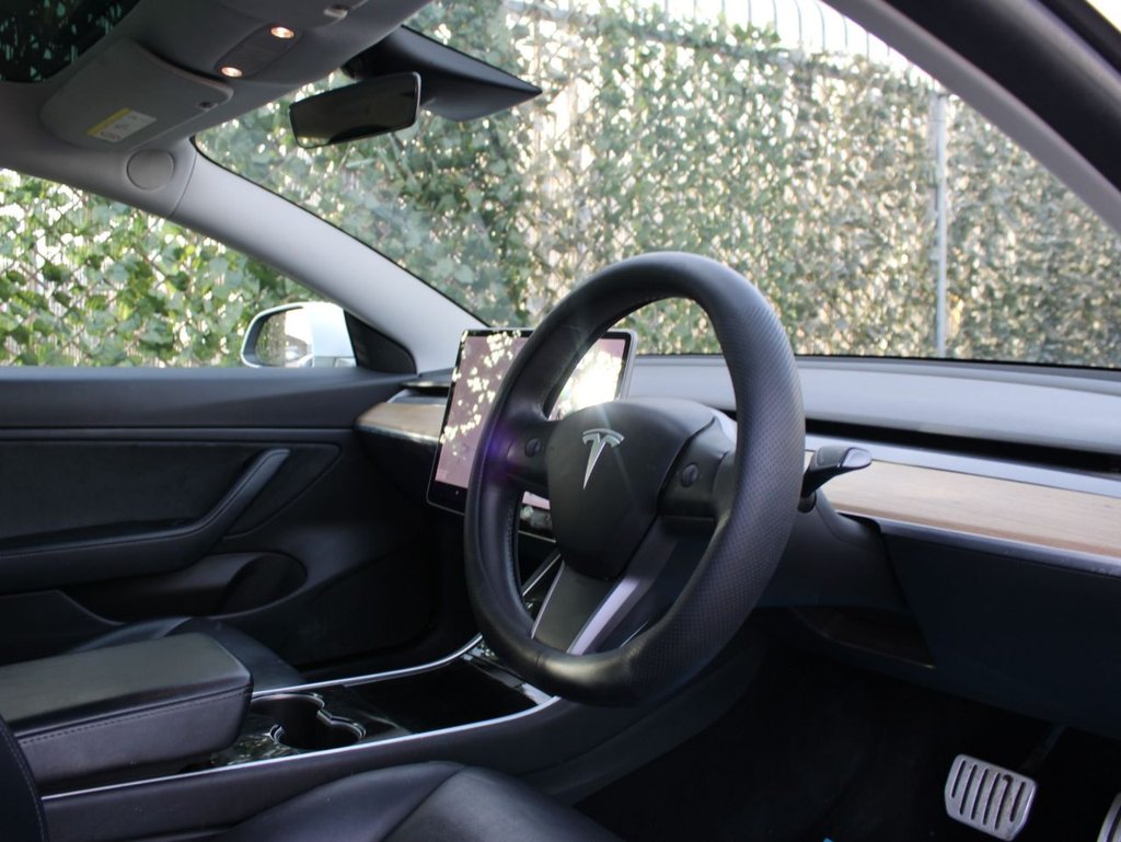 Used Tesla Model 3 2020 for sale - 77383937: Photo 14