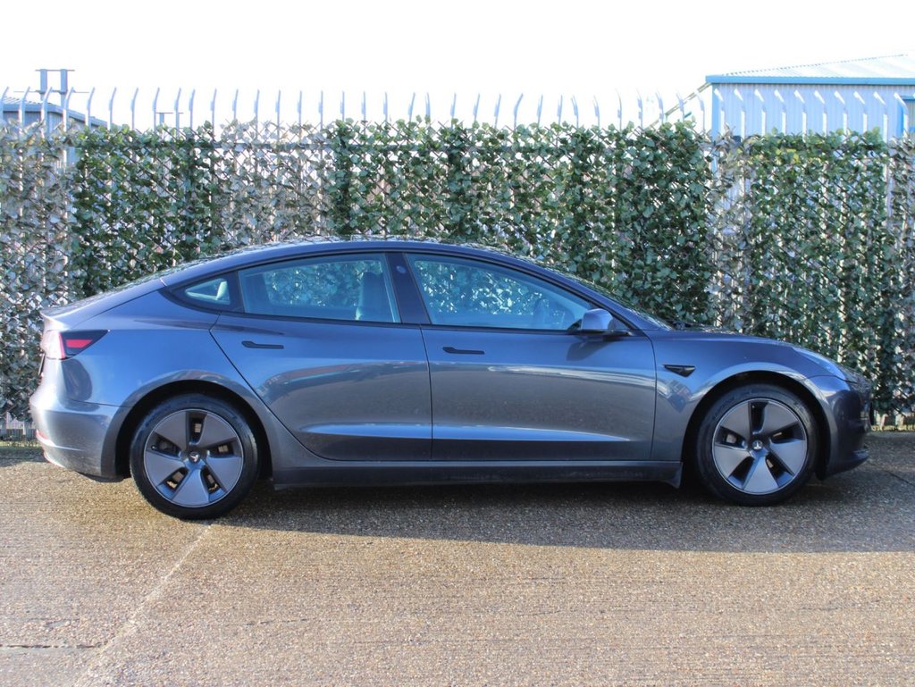 Used Tesla Model 3 2023 for sale - 77089408: Photo 6