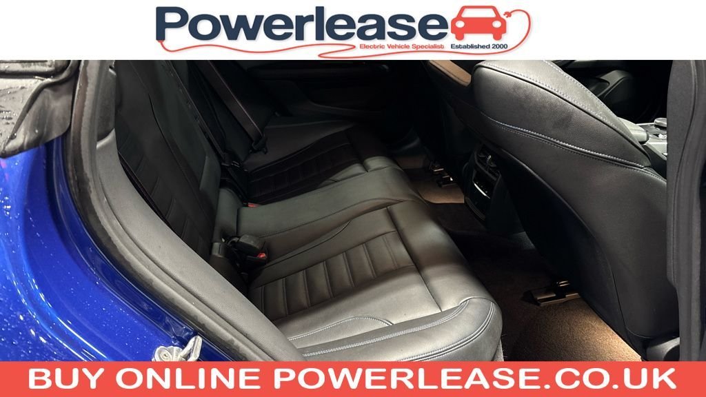 Used BMW i4 2023 for sale - 77287911: Photo 5