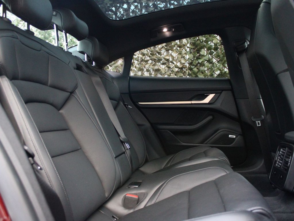 Used Porsche Taycan 2020 for sale - 76784148: Photo 11