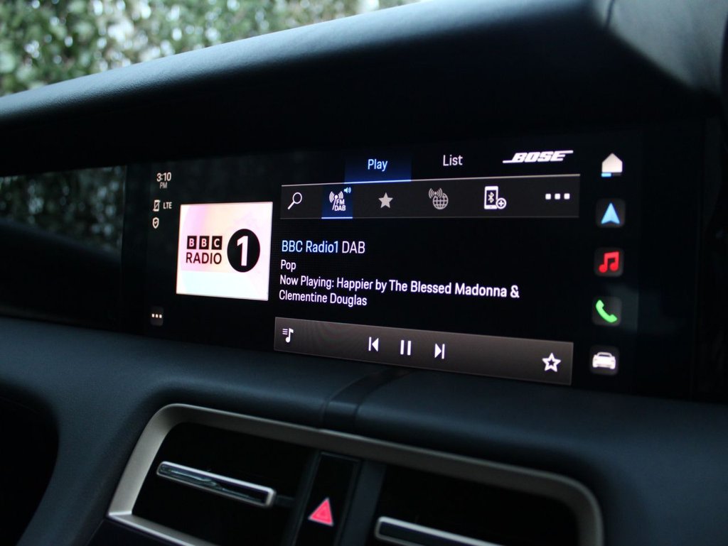 Used Porsche Taycan 2020 for sale - 76784148: Photo 25