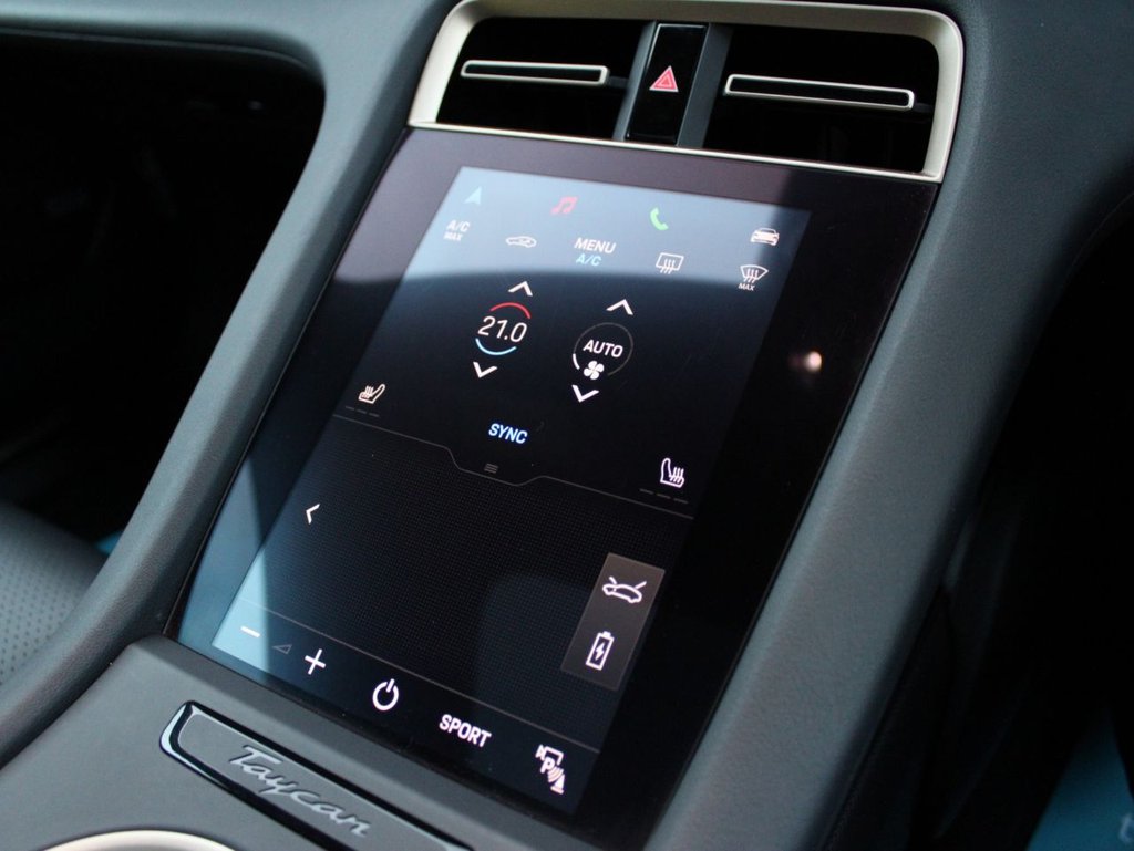 Used Porsche Taycan 2020 for sale - 76784148: Photo 31