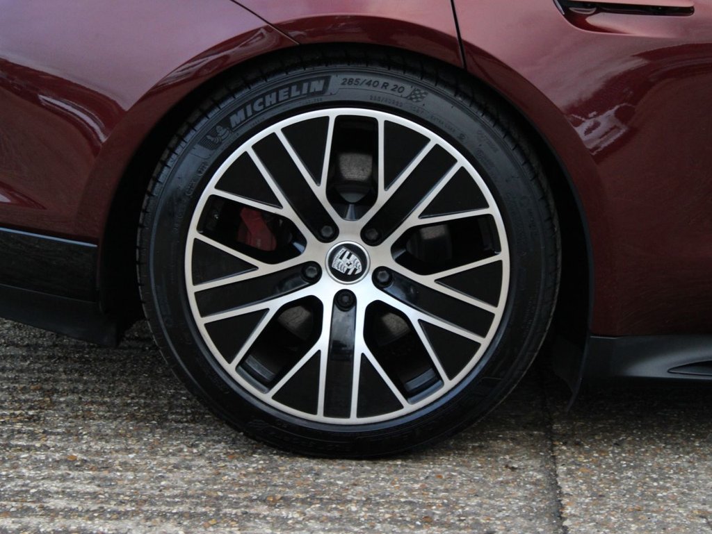 Used Porsche Taycan 2020 for sale - 76784148: Photo 40