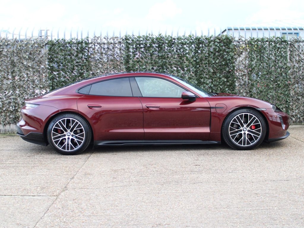 Used Porsche Taycan 2020 for sale - 76784148: Photo 6