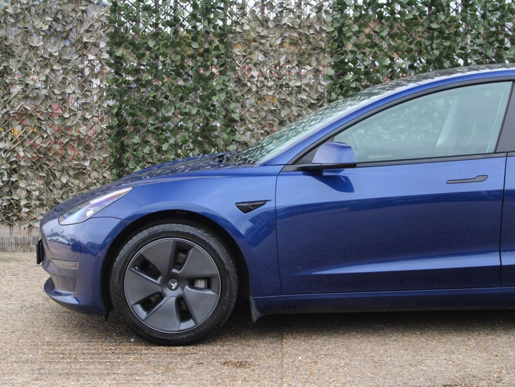 Used Tesla Model 3 2021 for sale - 76686131: Photo 13