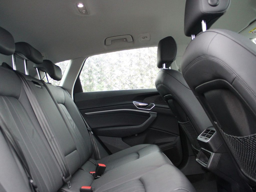 Used Audi e-tron 2021 for sale - 76582129: Photo 12