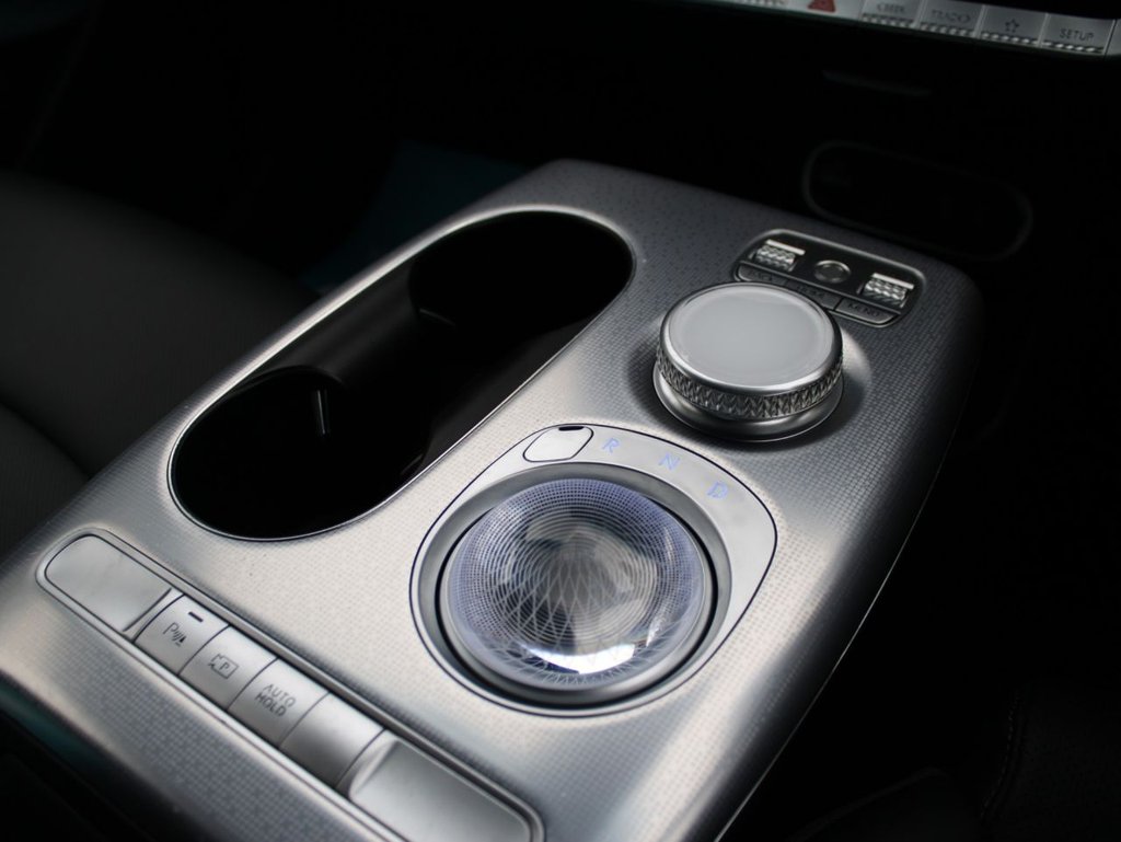 Used Genesis GV60 2023 for sale - 77507540: Photo 22