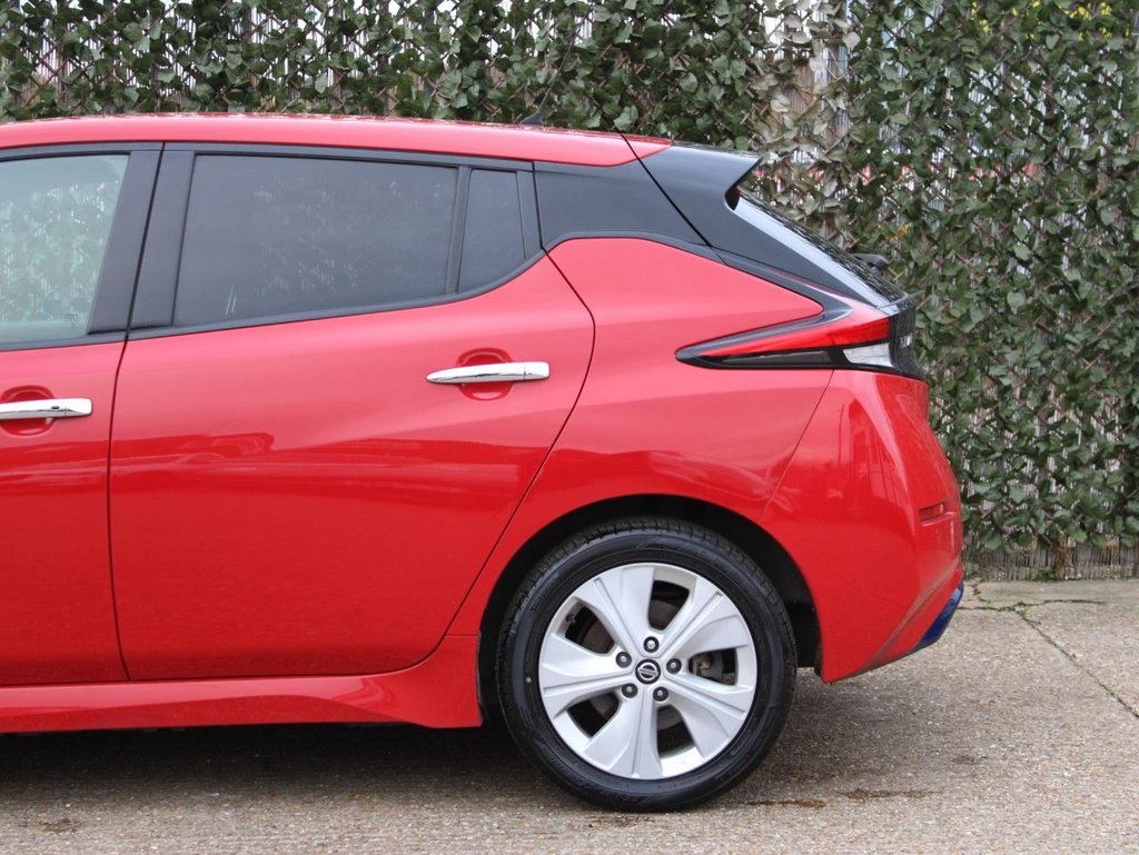 Used Nissan Leaf 2020 for sale - 76582450: Photo 17