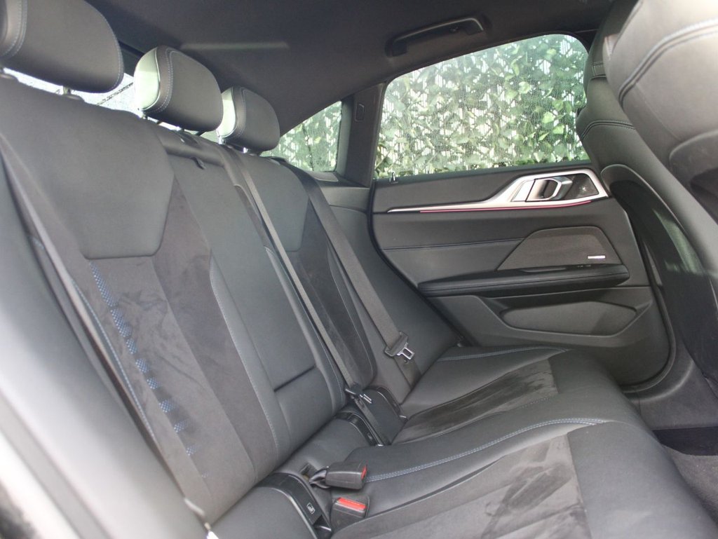 Used BMW i4 2022 for sale - 76582124: Photo 10