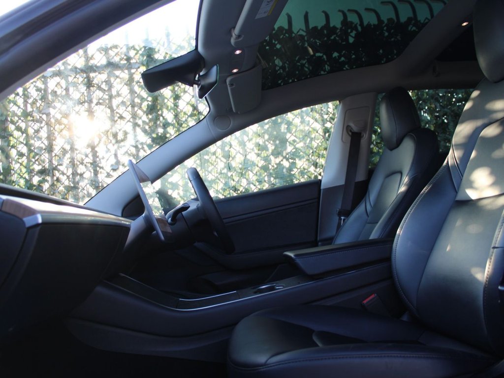 Used Tesla Model 3 2020 for sale - 77748171: Photo 3