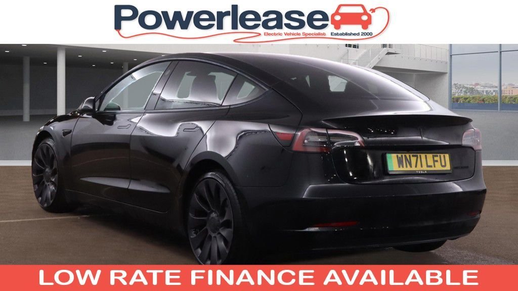 Used Tesla Model 3 2021 for sale - 76582435: Photo 2
