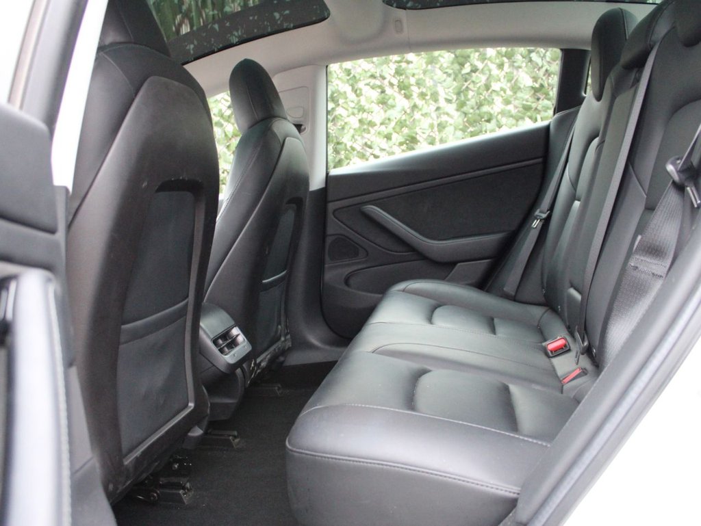 Used Tesla Model 3 2019 for sale - 76582587: Photo 9