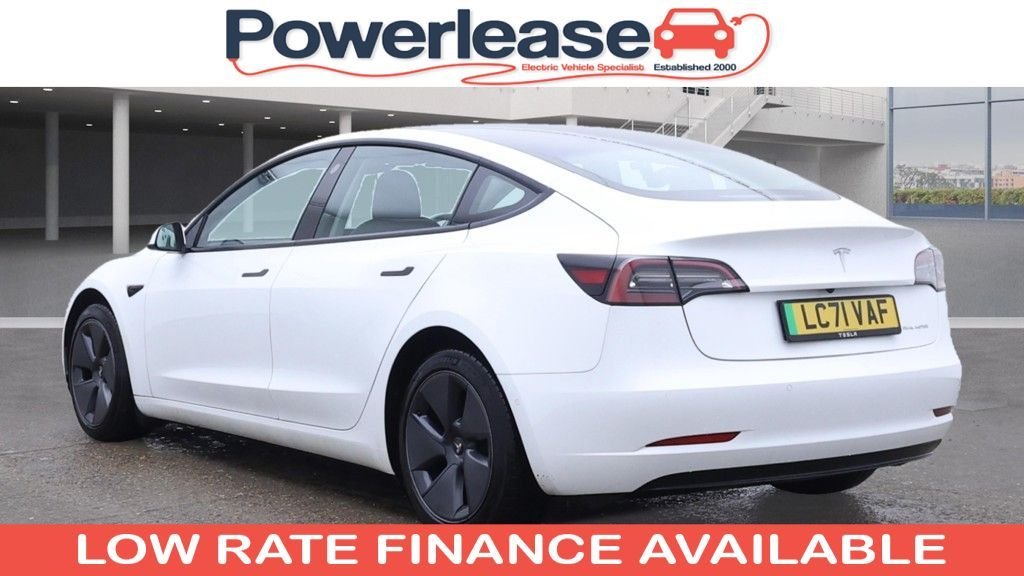Used Tesla Model 3 2021 for sale - 76962341: Photo 2